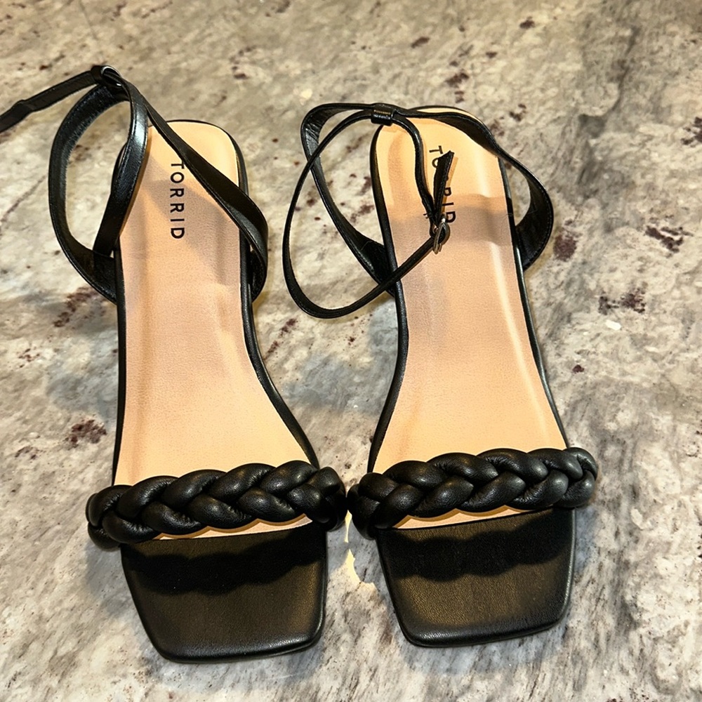 New Torrid black Strappy heels. WW.